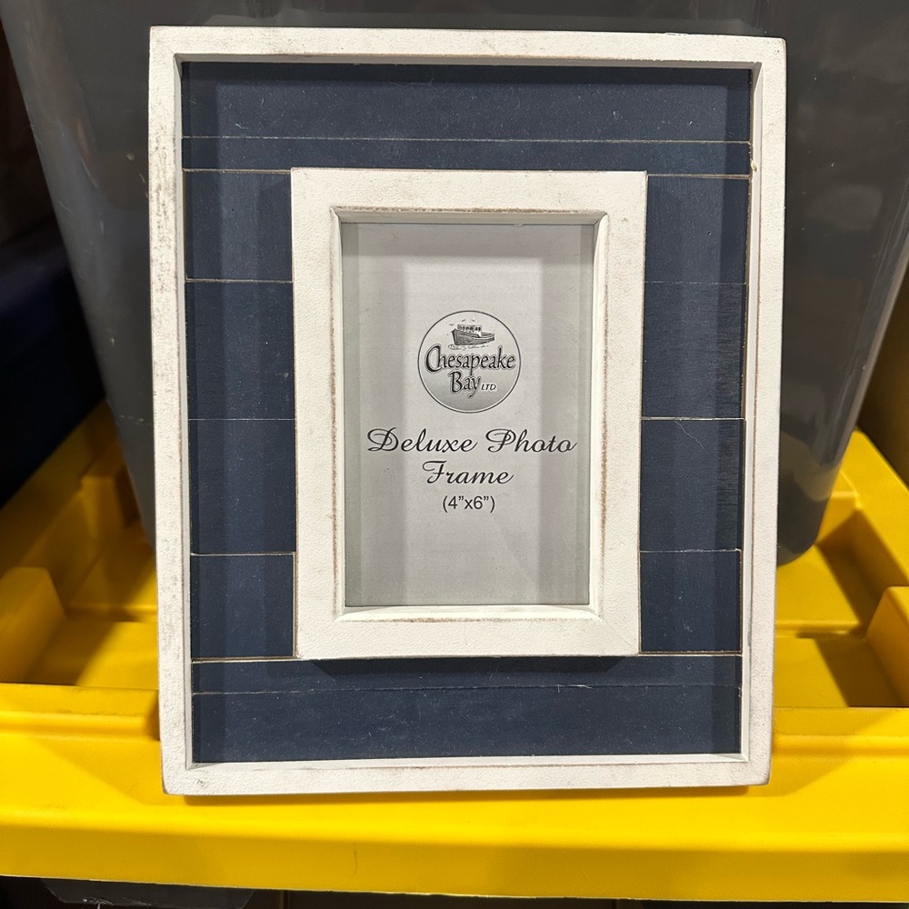 Chesapeake Bay Blue and White Photo Frame